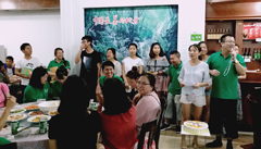 帶著甜蜜，帶著微笑，火爆人共同慶生！