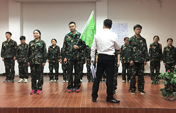 成王敗寇，再辣的青椒、再冷的冰水甘心承受！