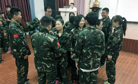 贊美別人，收獲快樂！