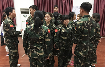 最真誠的慷慨就是贊賞他人！