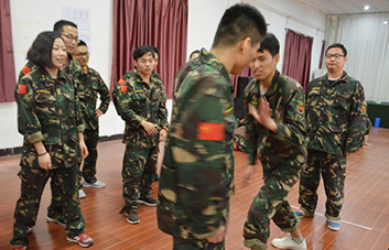 要成功，就要努力，要結(jié)果，就要拼命爭??！