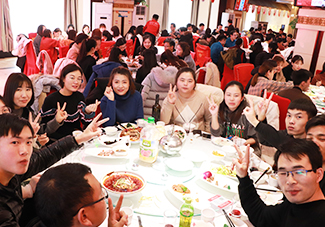 �M�ъ^���ĺ��~���҂������𱬵ļ�����