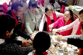 �ο����r(n��ng)�Y�W(w��ng)��(y��u)���(zh��n)���e�����