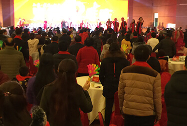 ���@�����҂����h���B�ģ����@����һ��ƴ��һ���A��