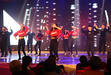 ��10��c�_���衶����ഺ�������ഺ��ģ����